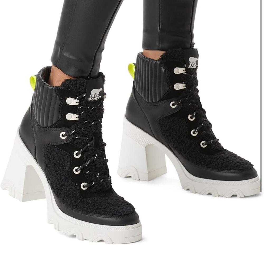 Sorel Sherpa boots